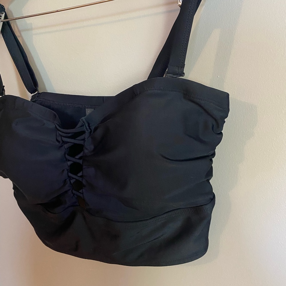 Wireless Strappy Lace Up Bikini Top Size 1 - Picture 6 of 10